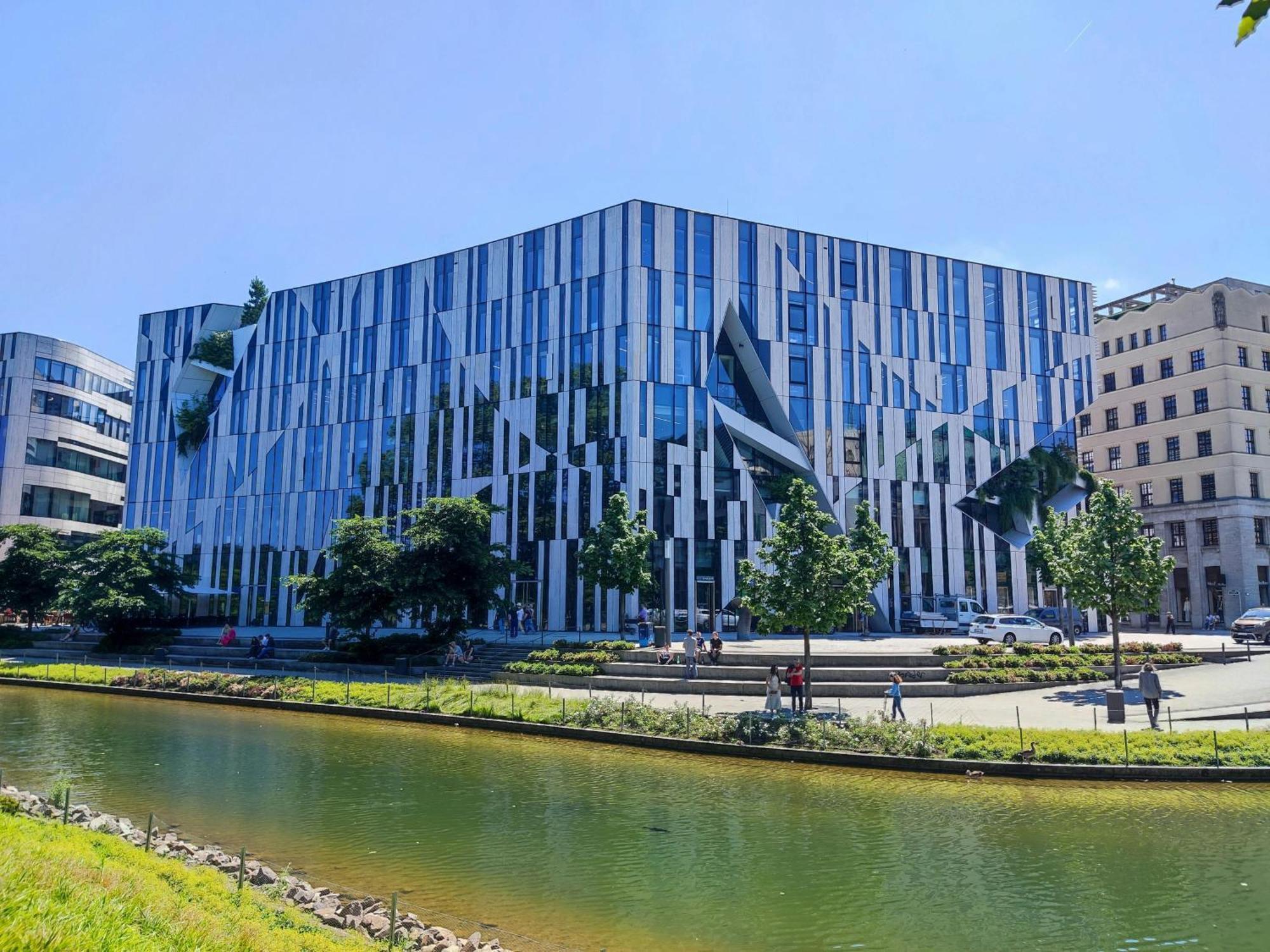 Candlewood Suites Duesseldorf Airport By Ihg — Photos 1
